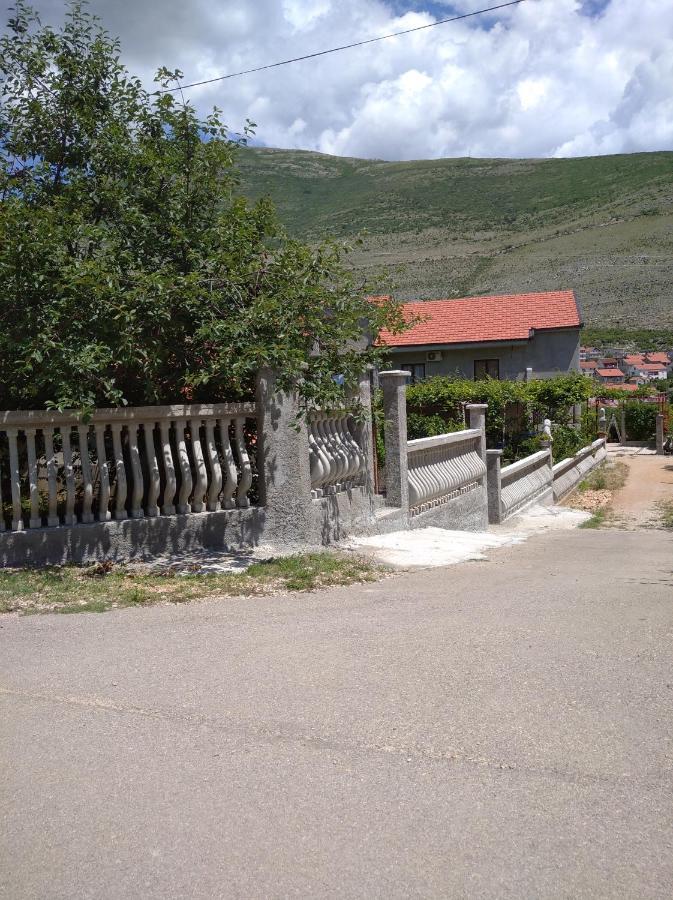 Gm - Studio Apartment Trebinje Buitenkant foto
