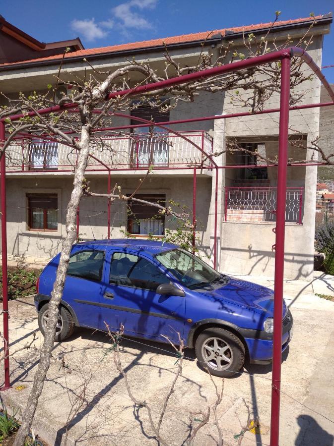 Gm - Studio Apartment Trebinje Buitenkant foto