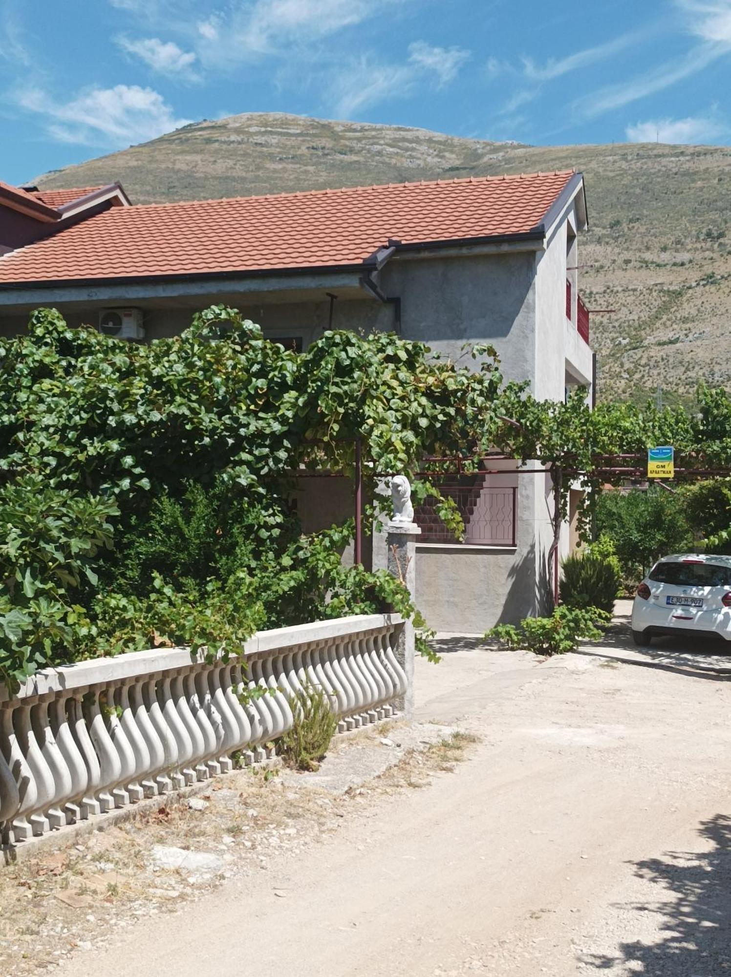 Gm - Studio Apartment Trebinje Buitenkant foto